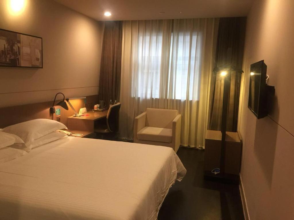 Jinjiang Select International Area East Kangqiao Road Shanghai