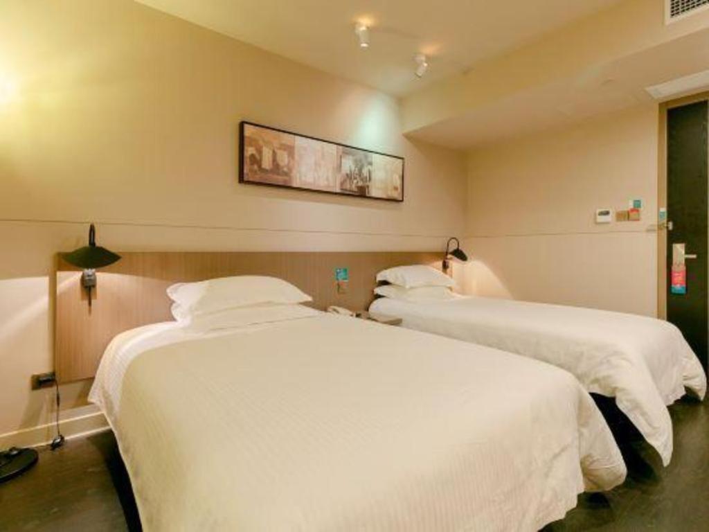 Jinjiang Select International Area East Kangqiao Road Shanghai
