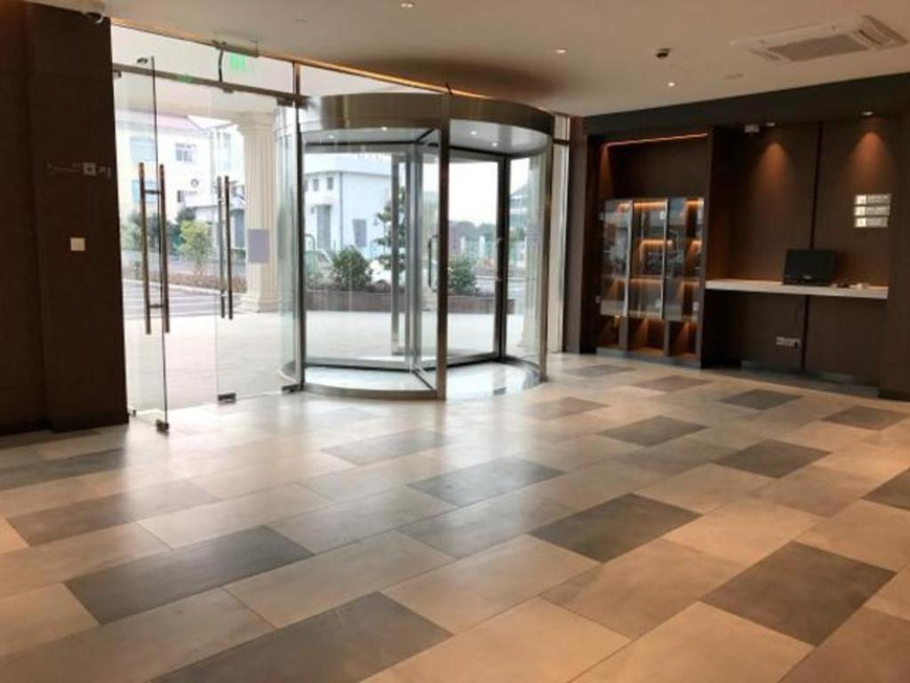Jinjiang Select International Area East Kangqiao Road Hotel 2*
