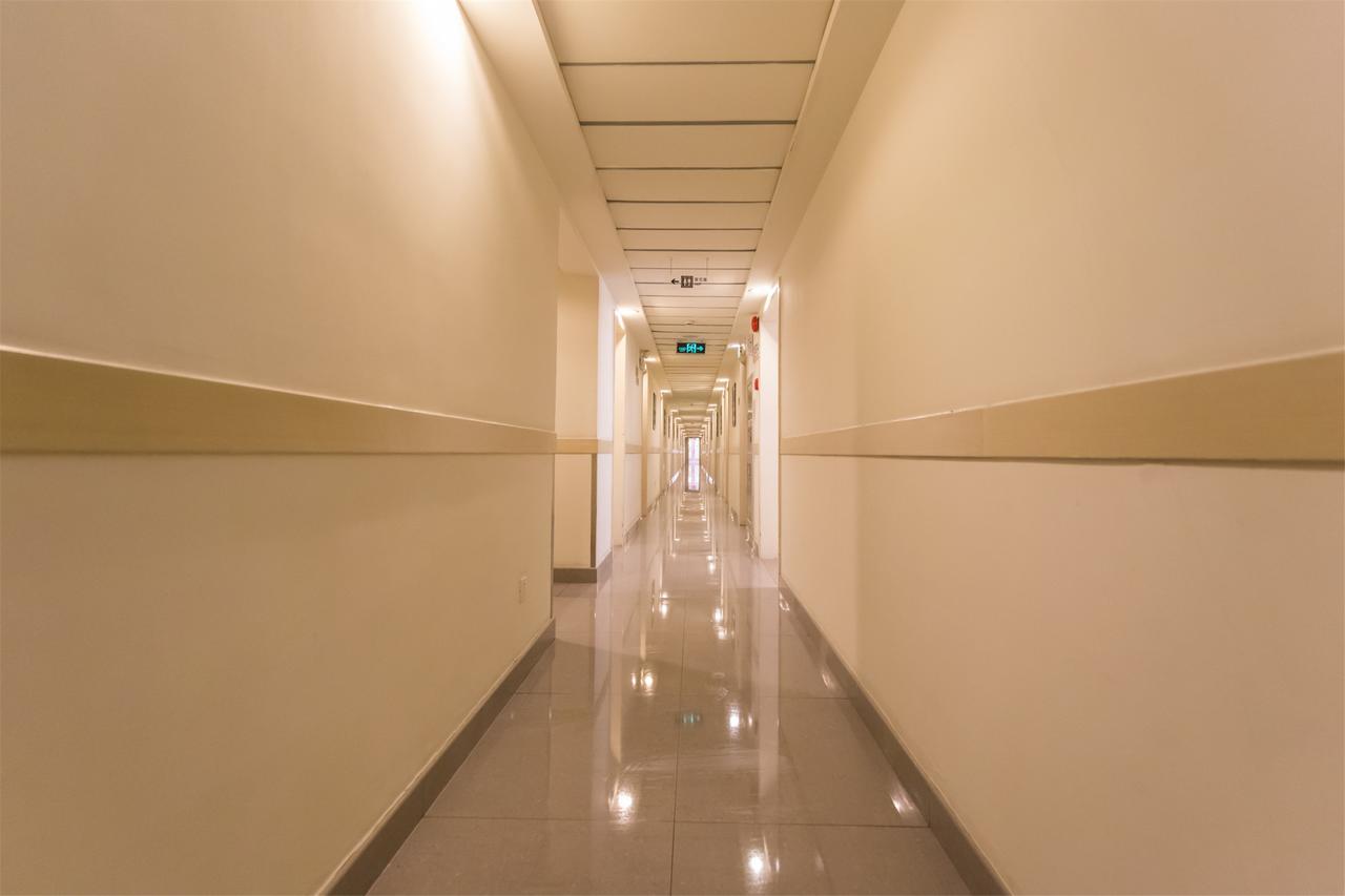 Jinjiang Select International Area East Kangqiao Road Hotel 2*